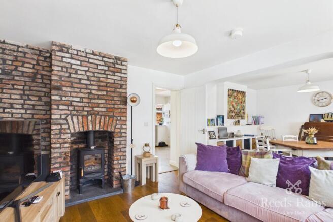 3 bed Detached for sale Image 6