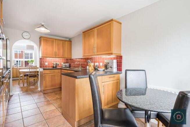 Kitchen / Breakfast Room
