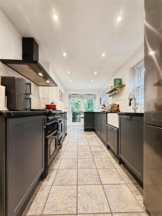 3c7ac794--4A3D-B1AA-4AAC33FA30E9-85726-00001C16589