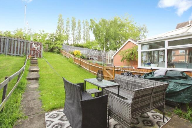 3 bed Terraced for sale Image 12