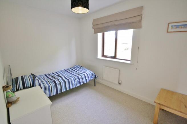 Bedroom 2 (Double)
