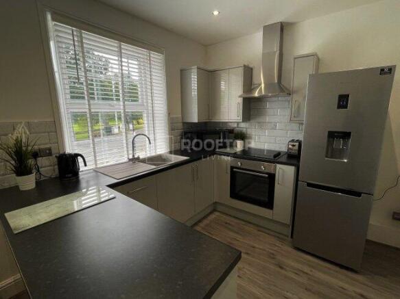 otley-road-ls6-4ba-1059324