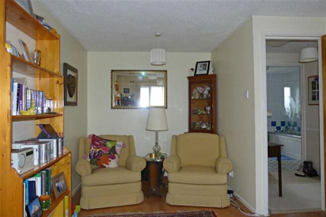 Lounge aspect 2