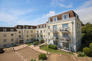 28, Summerhill House, Charmouth Road, Lyme Regis DT7 3DW