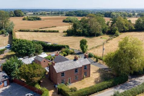 Calveley Hall Lane, Calveley, CW6