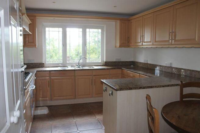 Kitchen/Breakf...