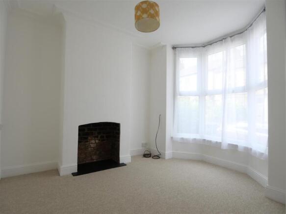 2 bed Terraced for sale Image 7