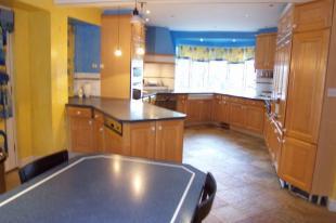 Fitted Kitchen