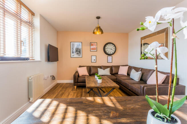 St Hilds Flat 3 living room 5