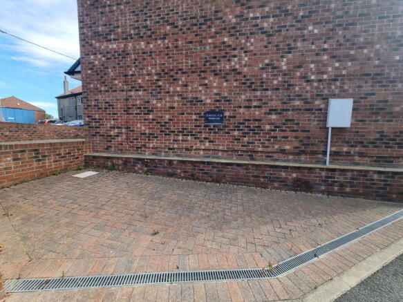 2 bed Detached to rent Image 10