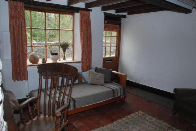 SITTING ROOM