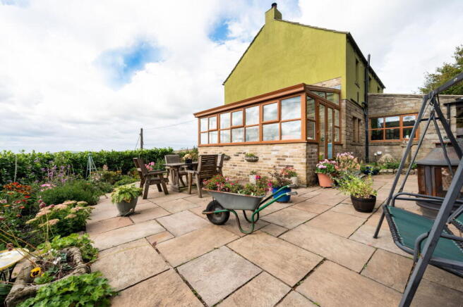 3 bed Smallholding for sale Image 6