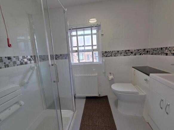 2 bed Semi-Detached for sale Image 11