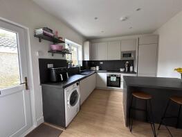 27, Kilvey Terrace, St Thomas, Swansea SA1 8BA