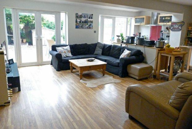 Kitchen/Living Room