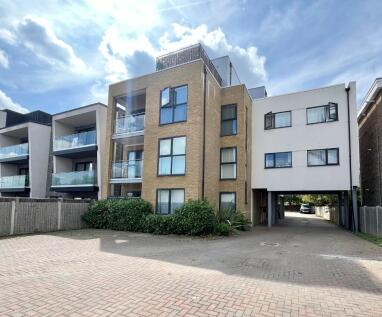 Carla Court, Southend Arterial Road, RM2