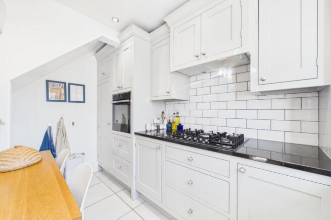 2 bed Semi-Detached for sale Image 4