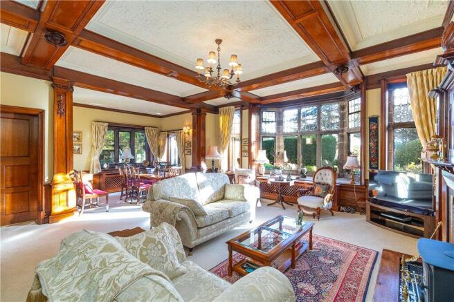 Living/Dining Room