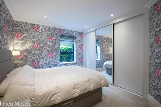 8 Bedroom 1.jpg