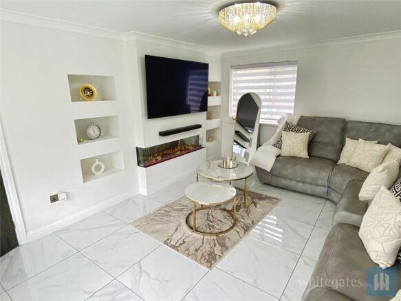 3 bed Detached to rent Image 6