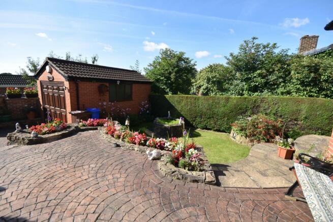 Garden at Front