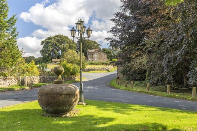 Delightful Setting