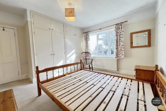 bed 1
