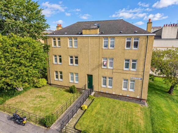 1C Arklay Place Dundee 220926-2.jpg