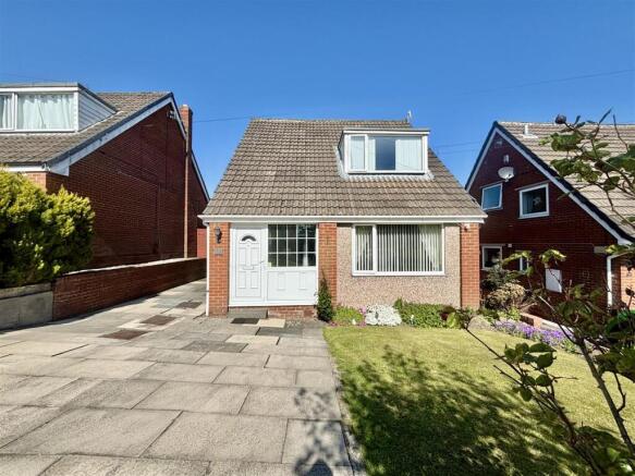 3 bed Detached for sale Image 6