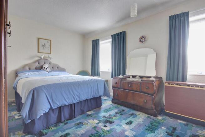 2 bed Semi-Detached for sale Image 6