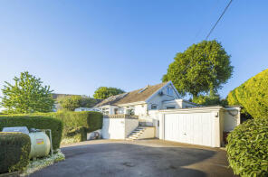 Wesley Field Bungalow, Lane End, Warminster BA12 7PG