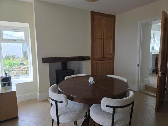 dining room 1.jpeg