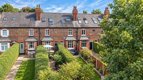 Knutsford View, Hale Barns, Altrincham