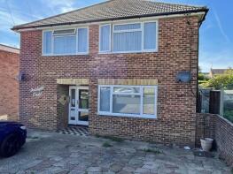 Flat 4, 54 Fairlight Court, Fairlight Avenue, Peacehaven BN10 7BL