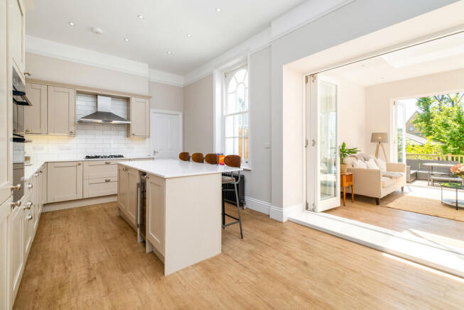 11 Belgrove Place...