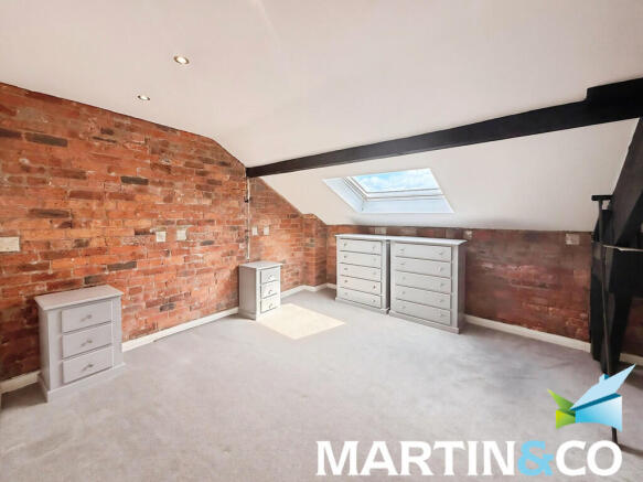 2 bed Apartment to rent Image 9