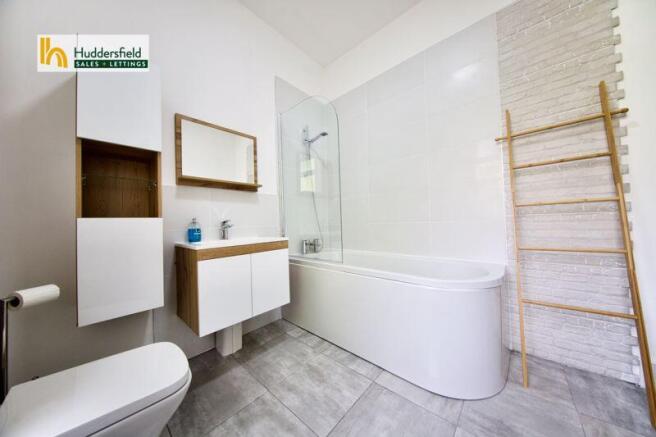2 bed Terraced for sale Image 9