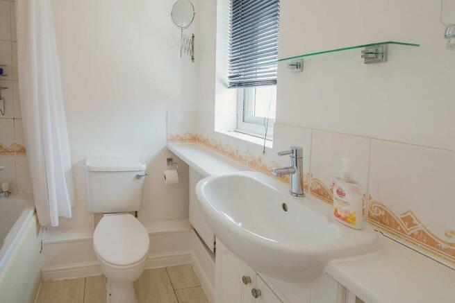 Bathroom.jpg