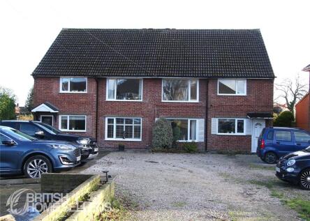 Cutthorpe Road, Chesterfield, Derbyshire, S42