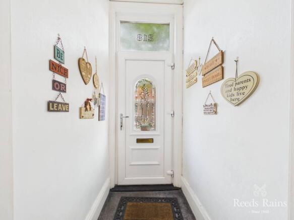 4 bed Terraced for sale Image 10