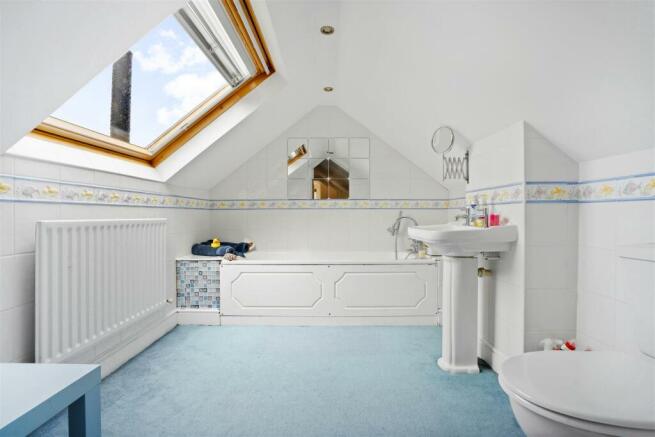 Photo 16