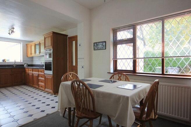 Kitchen Diner 
