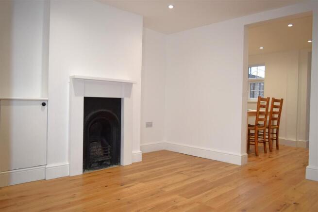 Sitting / Dining Room