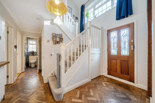 1414762-18-699446...