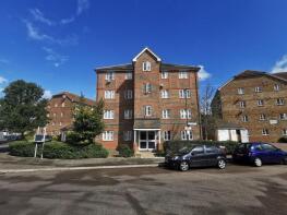 56, Fairway Drive, London SE28 8QL
