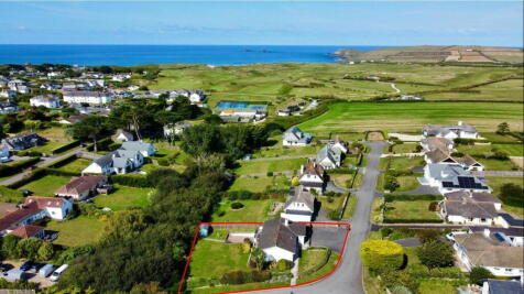 Constantine Bay, PL28