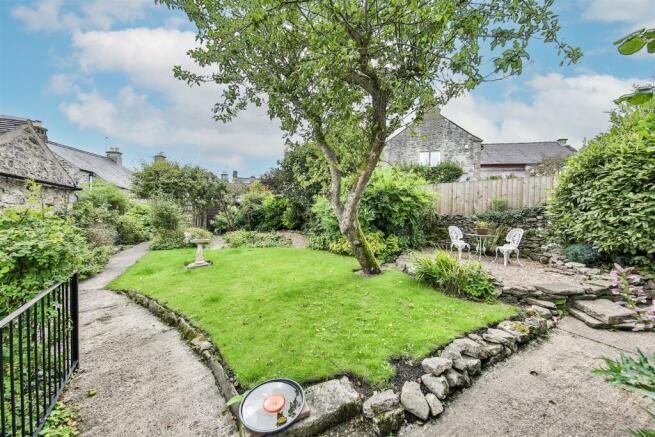 Garden9.jpg