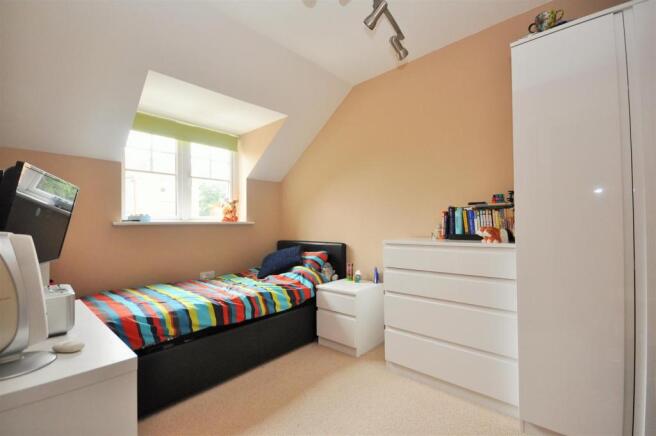 BEDROOM 3