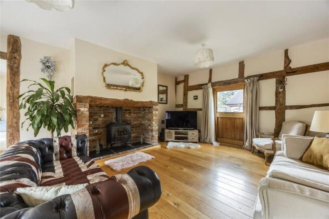 Dean Lane, Stoke Orchard, Cheltenham, Gloucestershire, GL52 photo 5