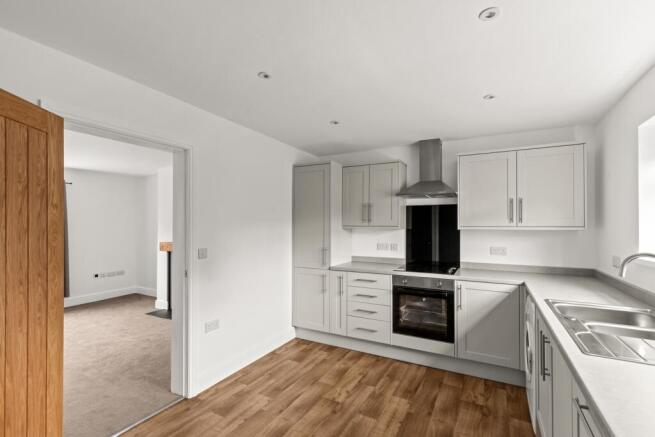 3 bed Semi-Detached for sale Image 5